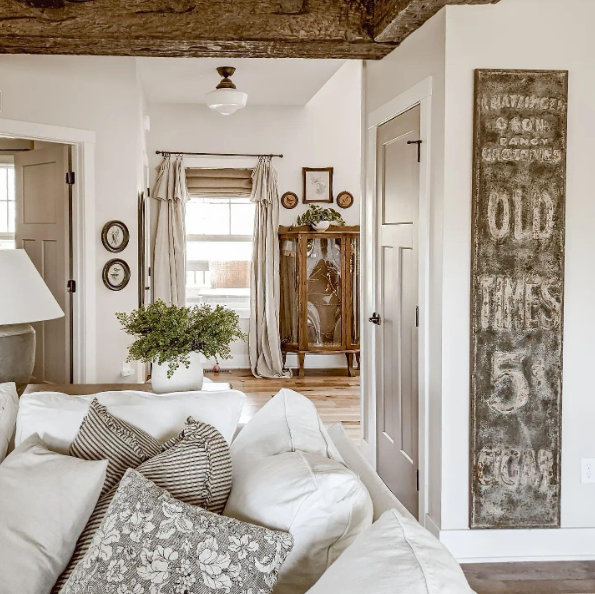 Bringing Farmhouse Beauty to a Mobile Home