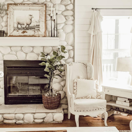 How to Decorate a Farmhouse Mantel