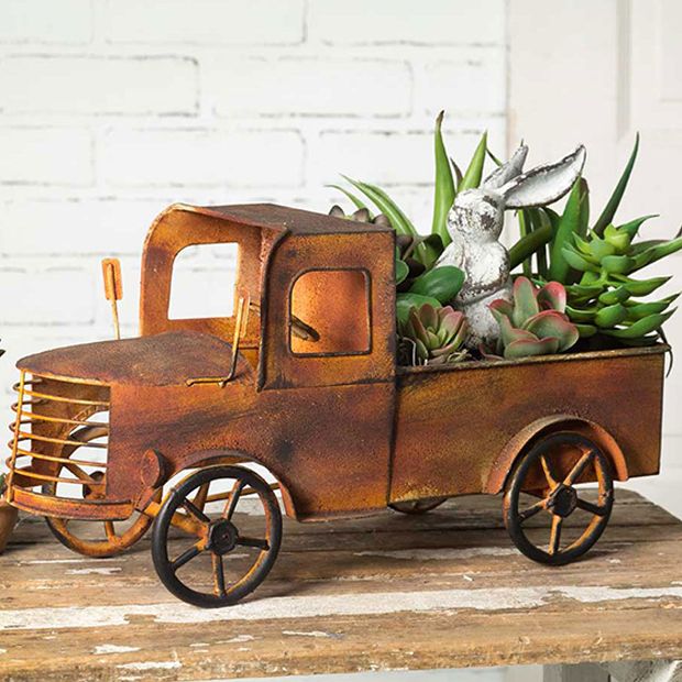 Rusty Metal Truck Planter | Antique Farmhouse