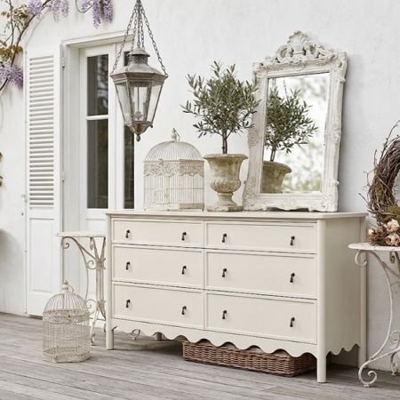 Scalloped Apron 6 Drawer Oak Dresser