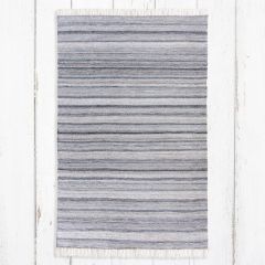 Striped Pattern Indoor/Outdoor Rug