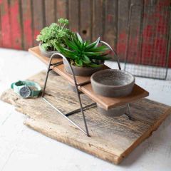 3 Clay Pots on Base