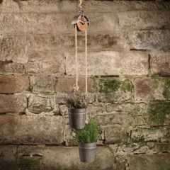 Decorative Pulley With Two Buckets
