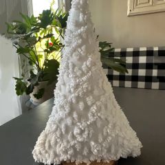 Chenille Fabric Christmas Tree On Wood Slice