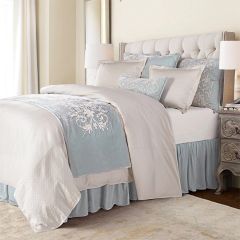 Chic Elegance Velvet Bed Runner