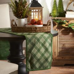 Evergreen Houndstooth Table Runner