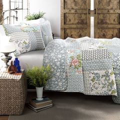 Floral Quilt Bedding Set
