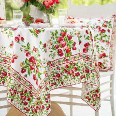 Farm Fresh Strawberry Print Cotton Tablecloth