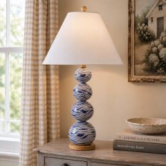 Farmhouse Manor Stacked Sphere Table Lamp