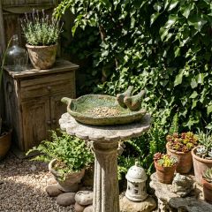 Garden Leaf Aged Bird Feeder