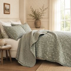 Gathered Cottage 3 Piece Ruffled Quilt Set