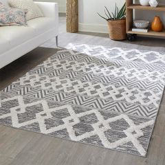 Geometric Patterned Area Rug