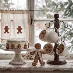 Gingerbread and Holly Mug Set of 4