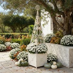 Old Manor Garden Trellis Planter