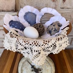 Primitive Fabric Daisy Bowl Filler Set of 4