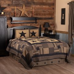 Rustic Check Primitive Star Quilt and Shams Set