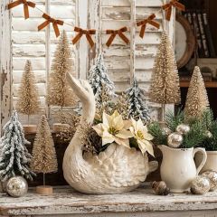 Rustic Goose Planter Looking Up