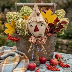 Rustic Harvest Scarecrow Spindle