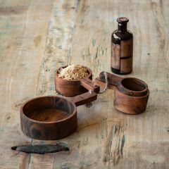 Rustic Wooden Measuring Cup Set