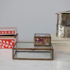 Scalloped Glass Trinket Box
