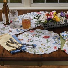 Scalloped Round Floral Placemat Set of 4 