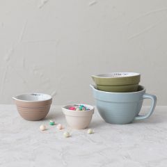 Simple Classics Batter Bowl Measuring Cups Set of 4