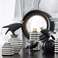 Standing Crow With Crown Set of 2