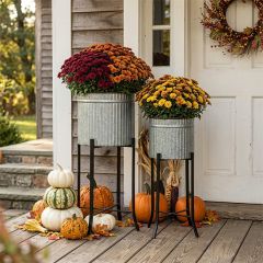 Standing Round Metal Planter, Set of 2