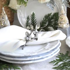 Vagabond House Mistletoe Napkin Ring