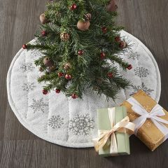 Winter Wonderland Snowflake Tree Skirt