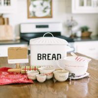 AFH Exclusive Baking Box Gift Set