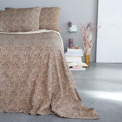 3 Piece Fanciful Floral Print Bed Cover Set