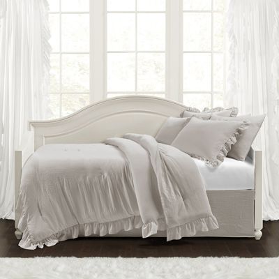 6 Piece Ruffled Daybed Comforter Set