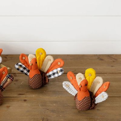 9 Fabric Turkeys in a Crate Set