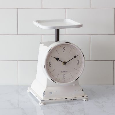 Chippy Cottage Scale Clock
