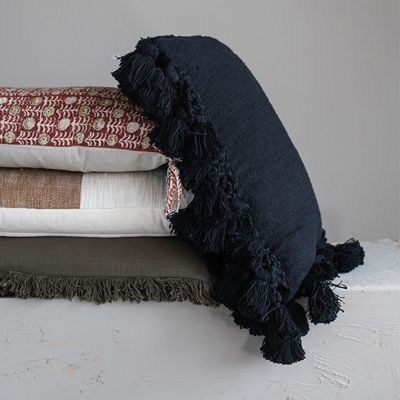 Crochet And Tasseled Slub Pillow With Fringe