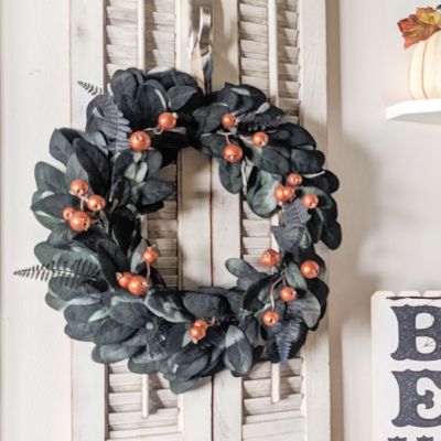 Black Glam Decorative Wreath