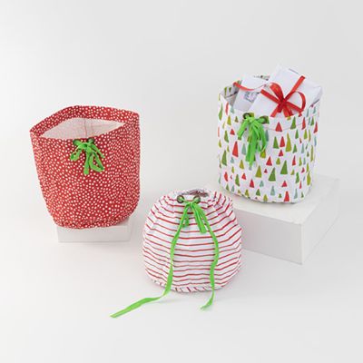 Christmas Drawstring Paper Bag Set of 3