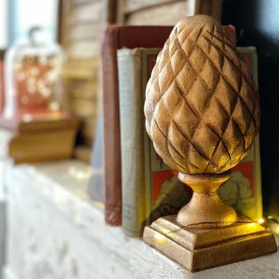 Decorative Pine Cone Bookends