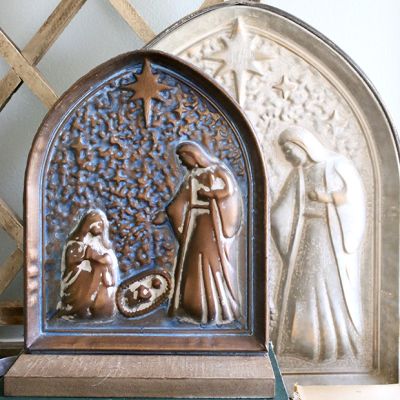 Arched Molded Metal Nativity