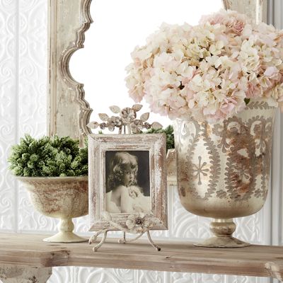 Fir Wood Photo Frame With Floral Stand