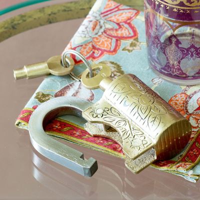 Floral Pattern Decorative Brass Padlock With Keys