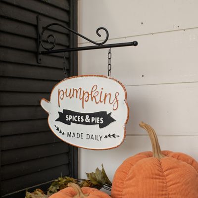 Hanging Pumpkin Bracket Sign
