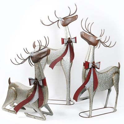 Large Metal Holiday Reindeer Set of 3