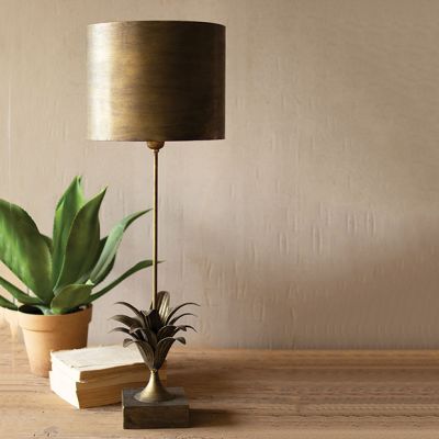 Leaf Accent Antiqued Gold Metal Table Lamp