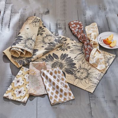 Let It Bee Cotton Table Runner