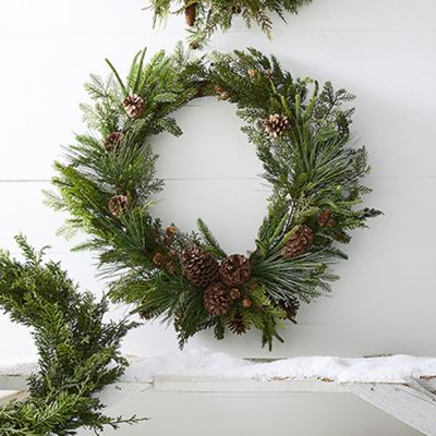 Mixed Evergreen And Pinecone Wreath