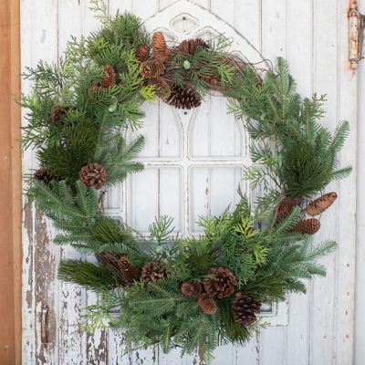 Mixed Pine And Pinecone Wreath
