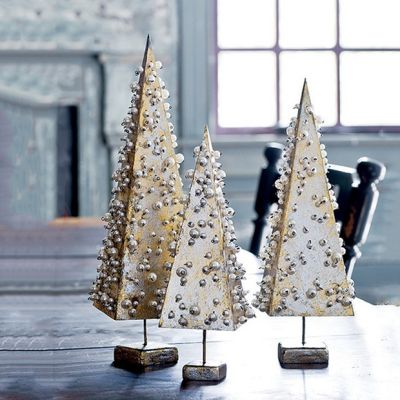 Modern Pearl Detailed Pyramid Trees Set of 3