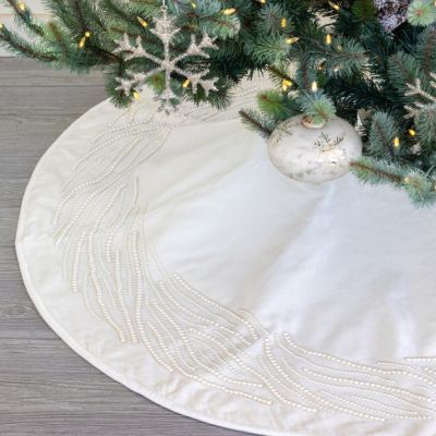 Pearl Detailed Christmas Tree Skirt